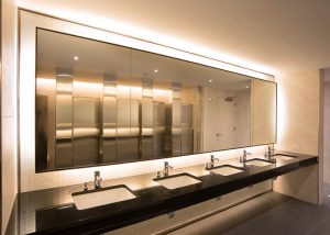 sinks-in-commercial-building-bathroom